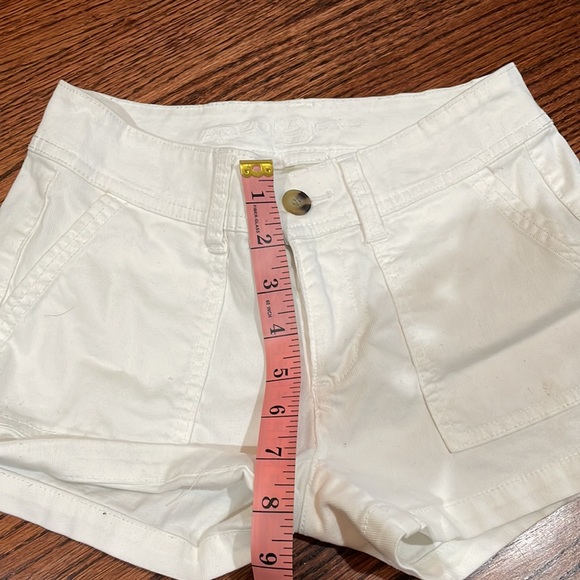 White Arizona Shorts - Picture 4 of 6